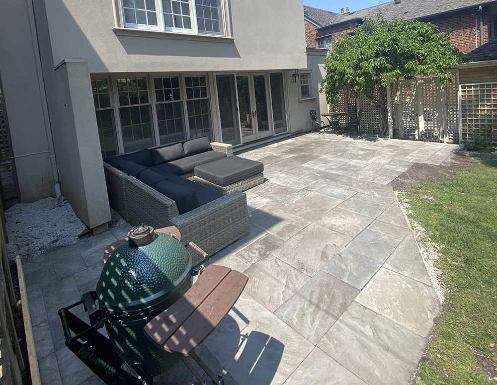 backyard-patio-interlock1